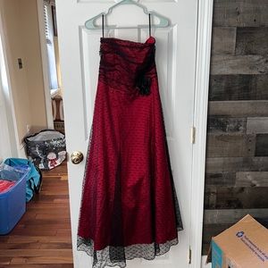 Vintage Scott McClintock Red & Black Lace Strapless Dress Size 10